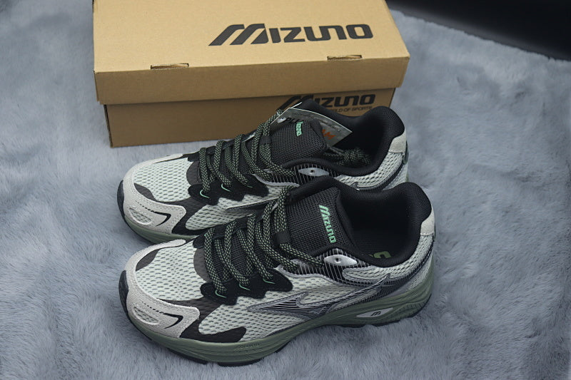 Oarism x Mizuno Racer S Competition Running Shoe
