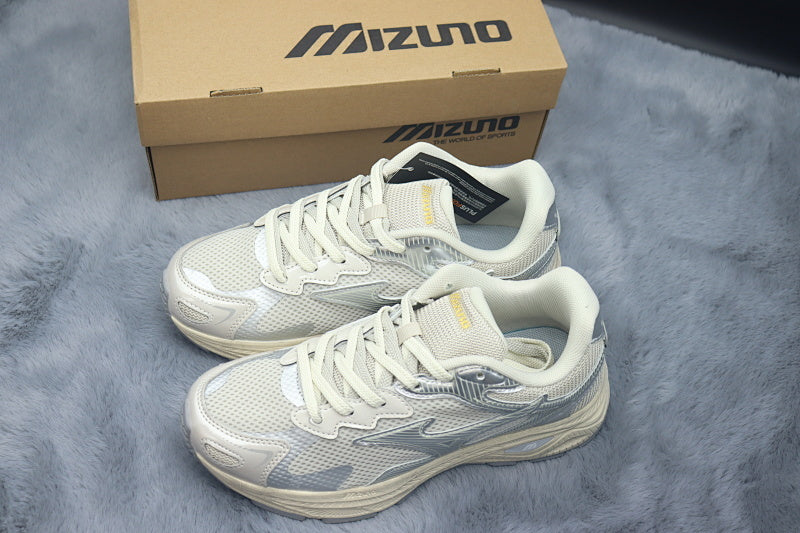 Oarism x Mizuno Racer S Competition Running Shoe