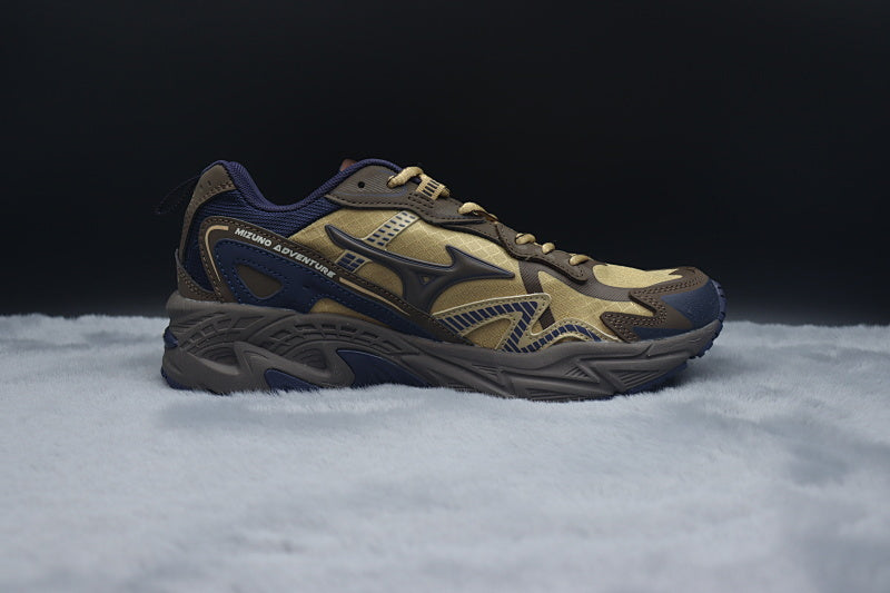 Mizuno Adventure Trail Running Shoe