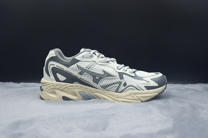 Mizuno Adventure Trail Running Shoe