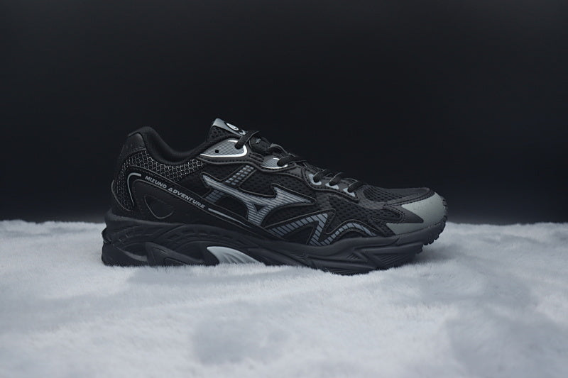 Mizuno Adventure Trail Running Shoe