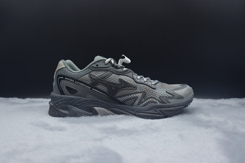 Mizuno Adventure Trail Running Shoe
