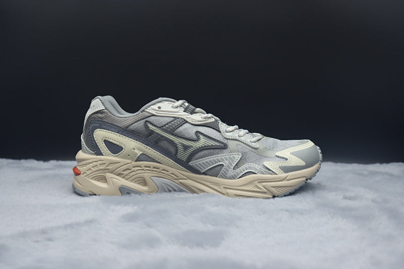 Mizuno Adventure Trail Running Shoe