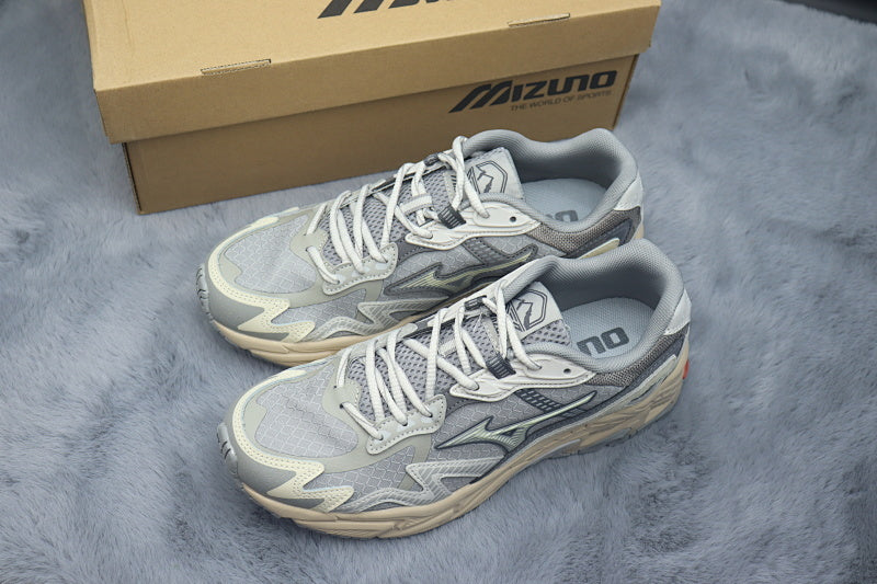 Mizuno Adventure Trail Running Shoe