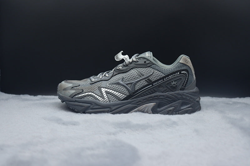 Mizuno Adventure Trail Running Shoe