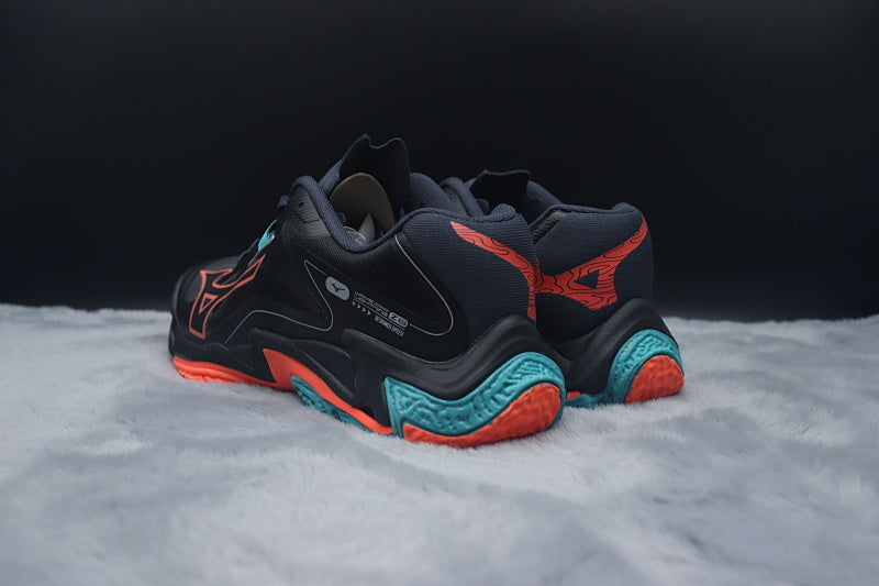 Mizuno Wave Lightning Z8 Volleyball Shoes