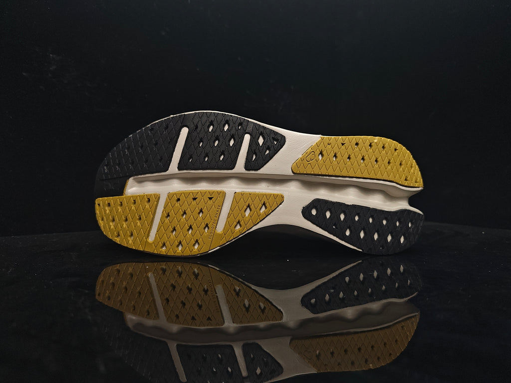 ON Cloudsurfer Max Running Shoes | Lightweight Cushioned Sneakers