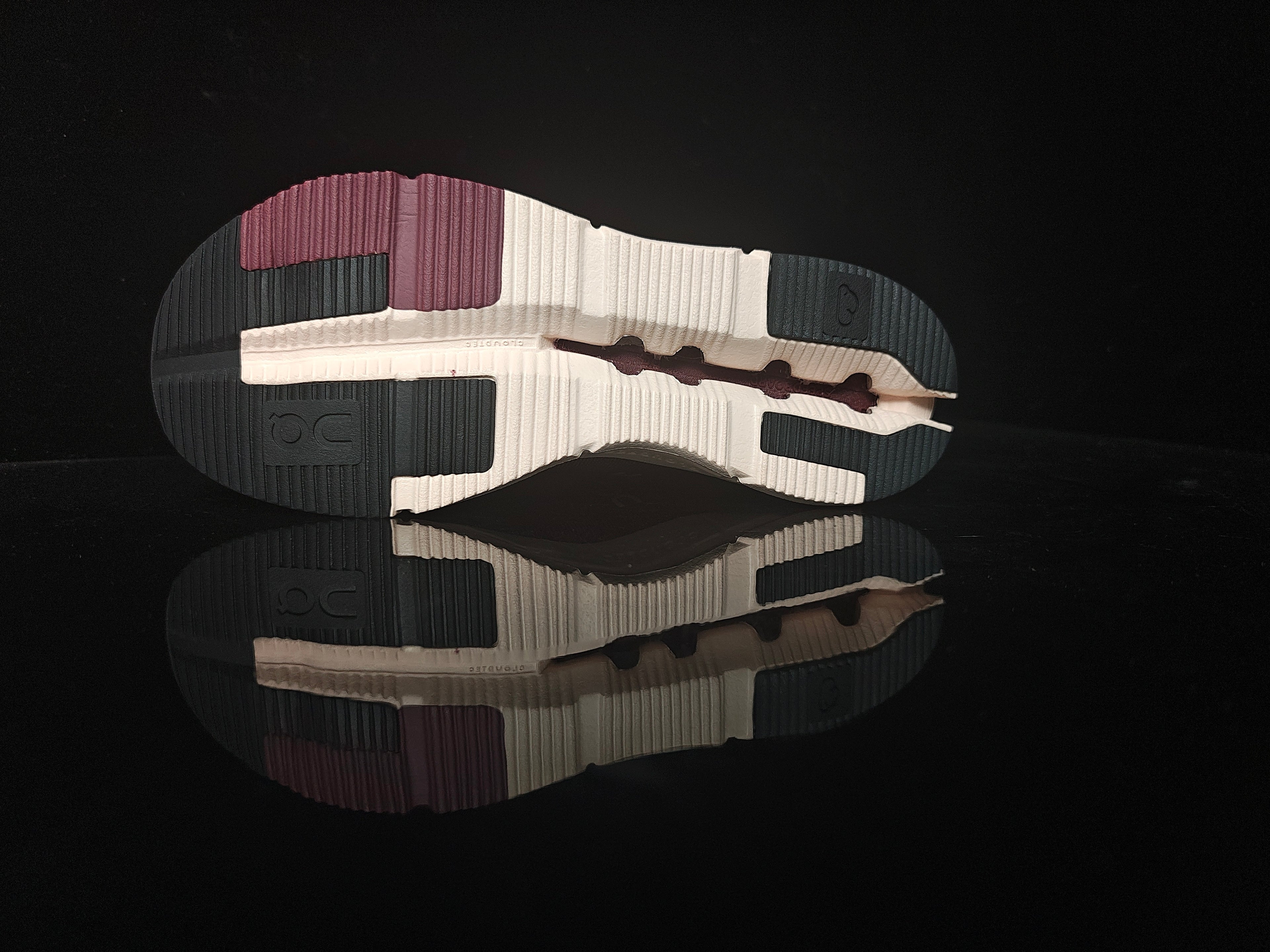 ON Cloudnova Form 2 TT Running Shoes | Lightweight Track & Tempo Trainer