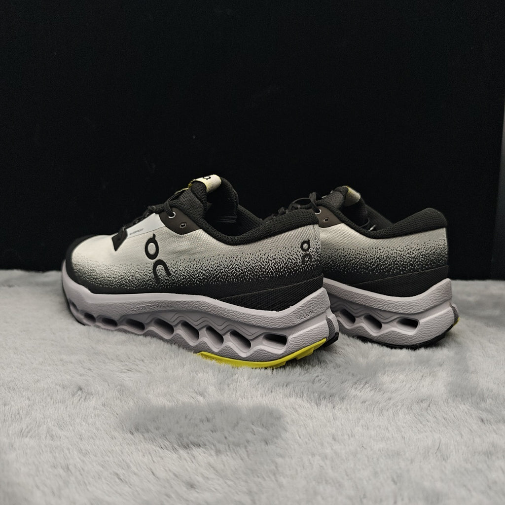 ON Cloudsurfer Trail 2 | Lightweight Trail Running Shoes for All-Terrain