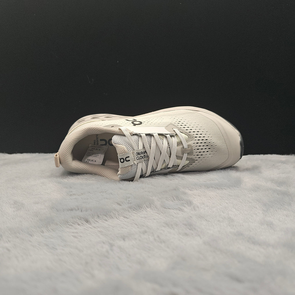 ON Cloudsurfer Trail 2 | Lightweight Trail Running Shoes for All-Terrain