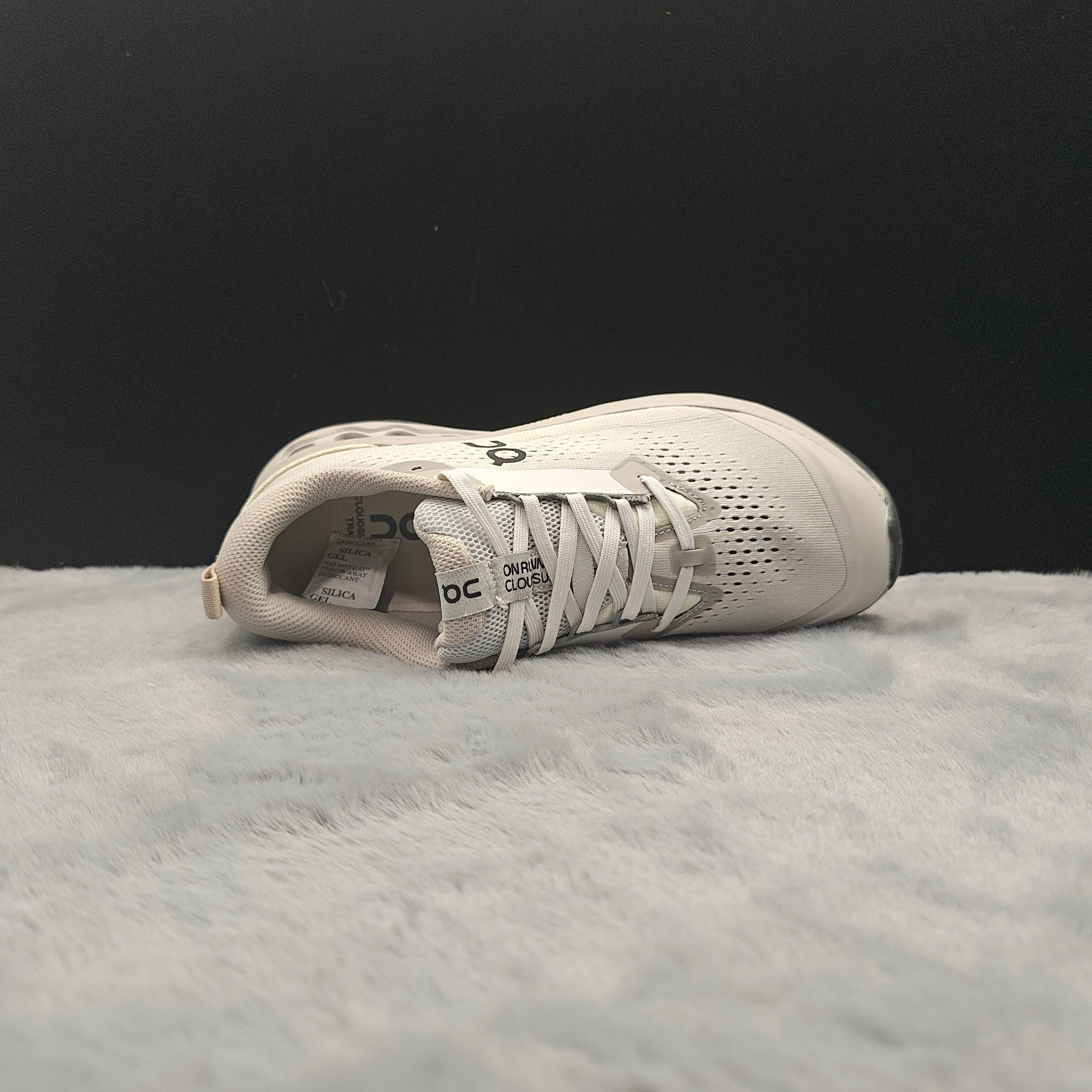 ON Cloudsurfer Trail 2 | Lightweight Trail Running Shoes for All-Terrain