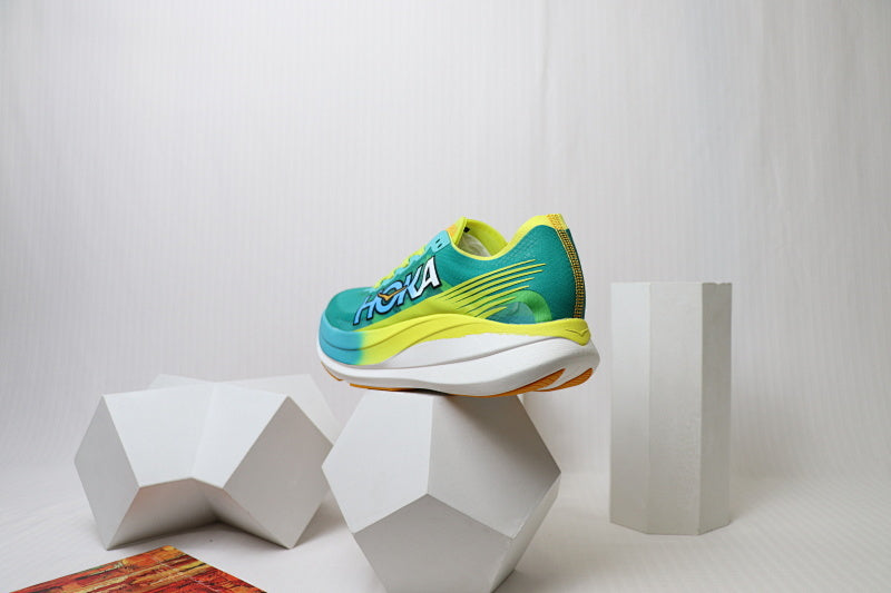 HOKA Rocket Carbon Racing Shoes - Performance Super Shoe